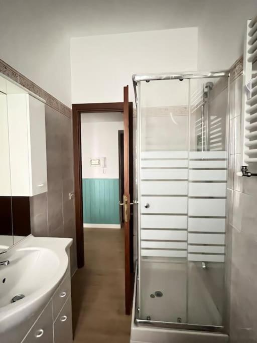 Casa Latina Apartment Roma Exterior foto